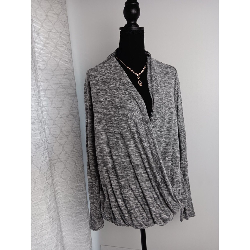 Tahari Wrap Top Women's  Medium Cross Front Space Dye Blouse Gray White